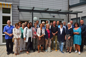 Gruppenfoto ehemalige Mitarbeiter