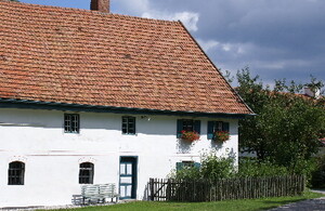 Ansicht auf ein Jexhof-Gebäude.