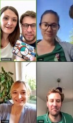 Foto: Montage von 4 Selfies von Eltern